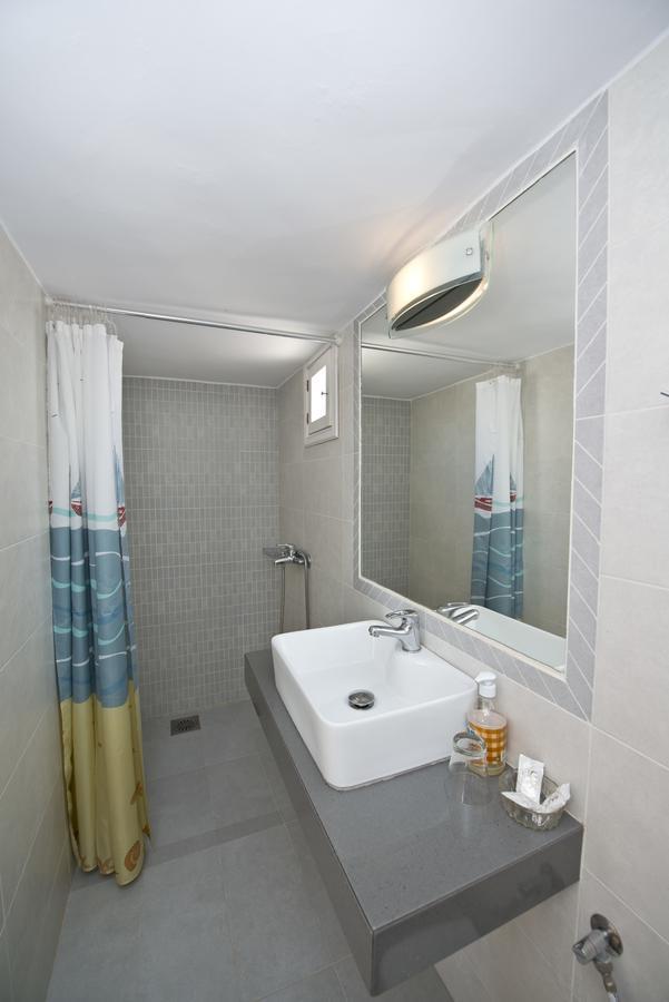 Mykonos Town Karboni Hotel מראה חיצוני תמונה